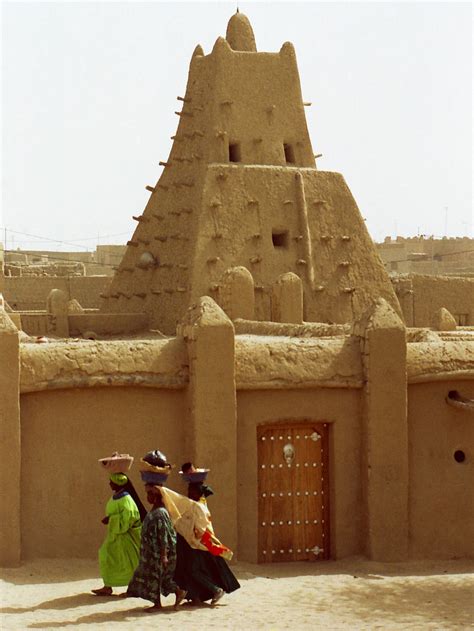 african city famous as a center of learning|The Golden Age of Timbuktu .